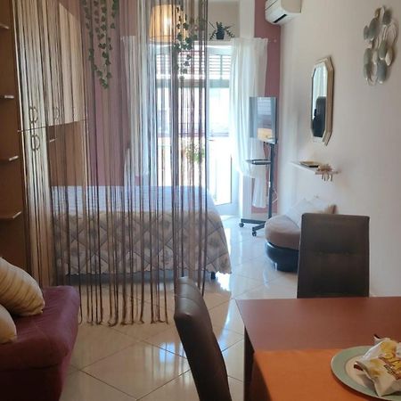 Madda'S Apartament Nápoly Kültér fotó