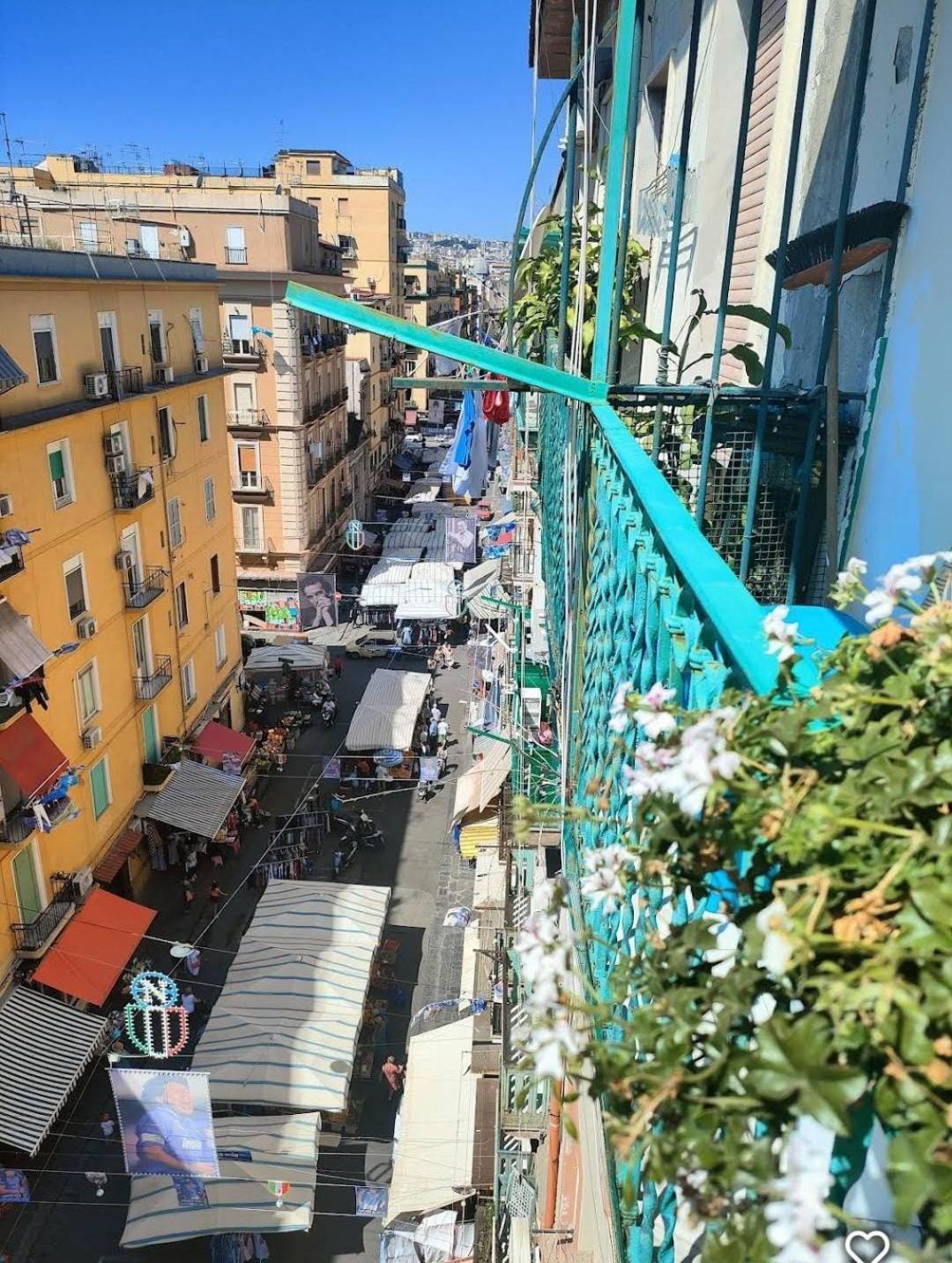 Madda'S Apartament Nápoly Kültér fotó